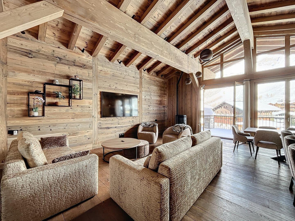 Appartement spacieux 4 chambres avec WIFI à Val-d'Isère - Photo 3