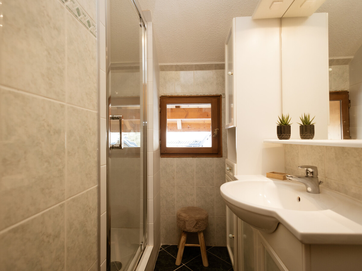 Appart 2 pièces cabine 6 pers, balcon Sud à Valloire - Photo 12