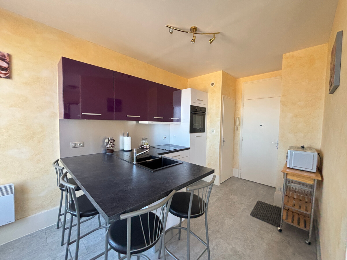 Studio 4 pers sur le remblai face plage aux Sables - Photo 4