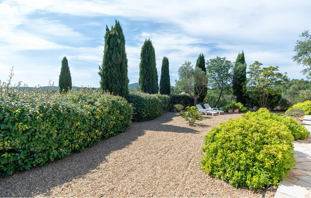 Maison Roquebrune-sur-Argens avec piscine commune - Photo 17