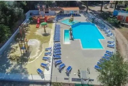 Bungalow climatisé avec jardin clos et piscine à Saint-Augustin : photo 16