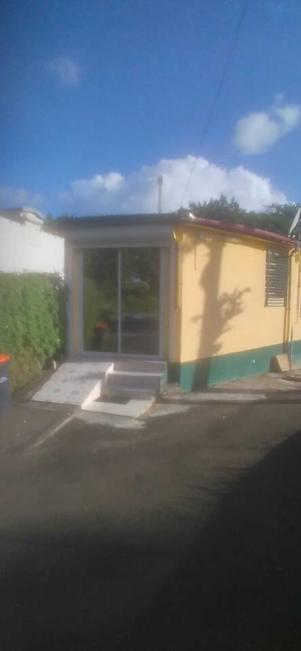 Maison 1 chambre à Baie-Mahault, climatisée et terrasse - Photo 12