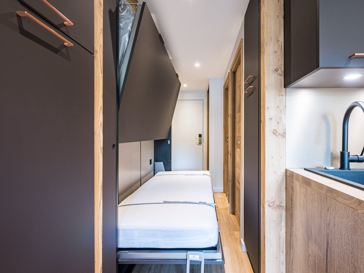 Studio rénové Val-d'Isère, balcon vue montagne - Photo 11