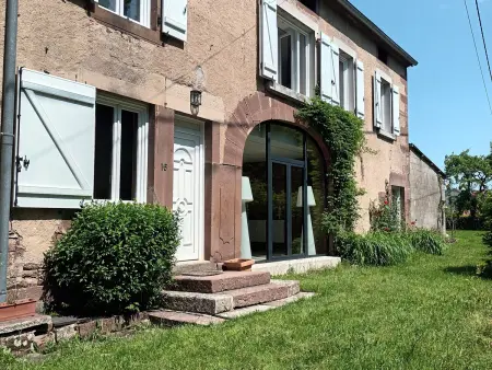 Location gite à Aillevillers et Lyaumont, Grand gîte de caractère pour 15 pers à Aillevillers avec jardin