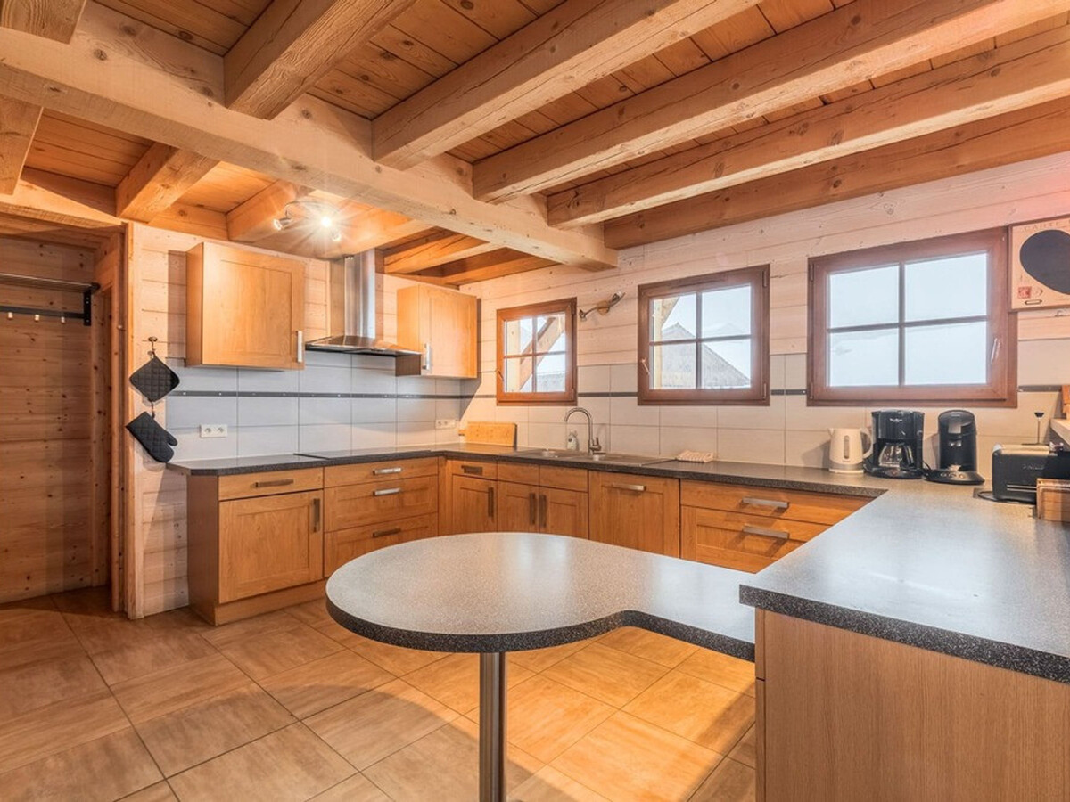 Chalet Les Romains à Châtel : 14 pers., sauna et jacuzzi - Photo 3