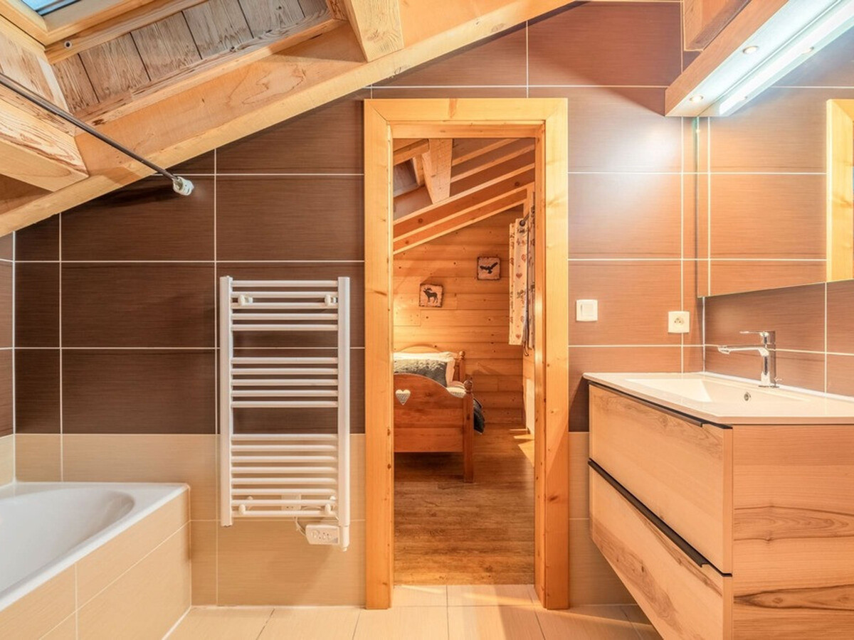 Chalet Les Romains à Châtel : 14 pers., sauna et jacuzzi - Photo 13