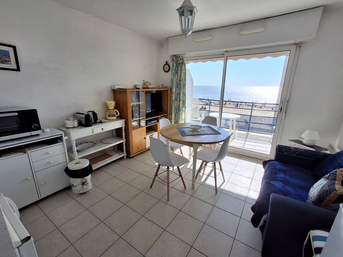 T2bis face à l'océan avec piscine à Châtelaillon-Plage - Photo 3