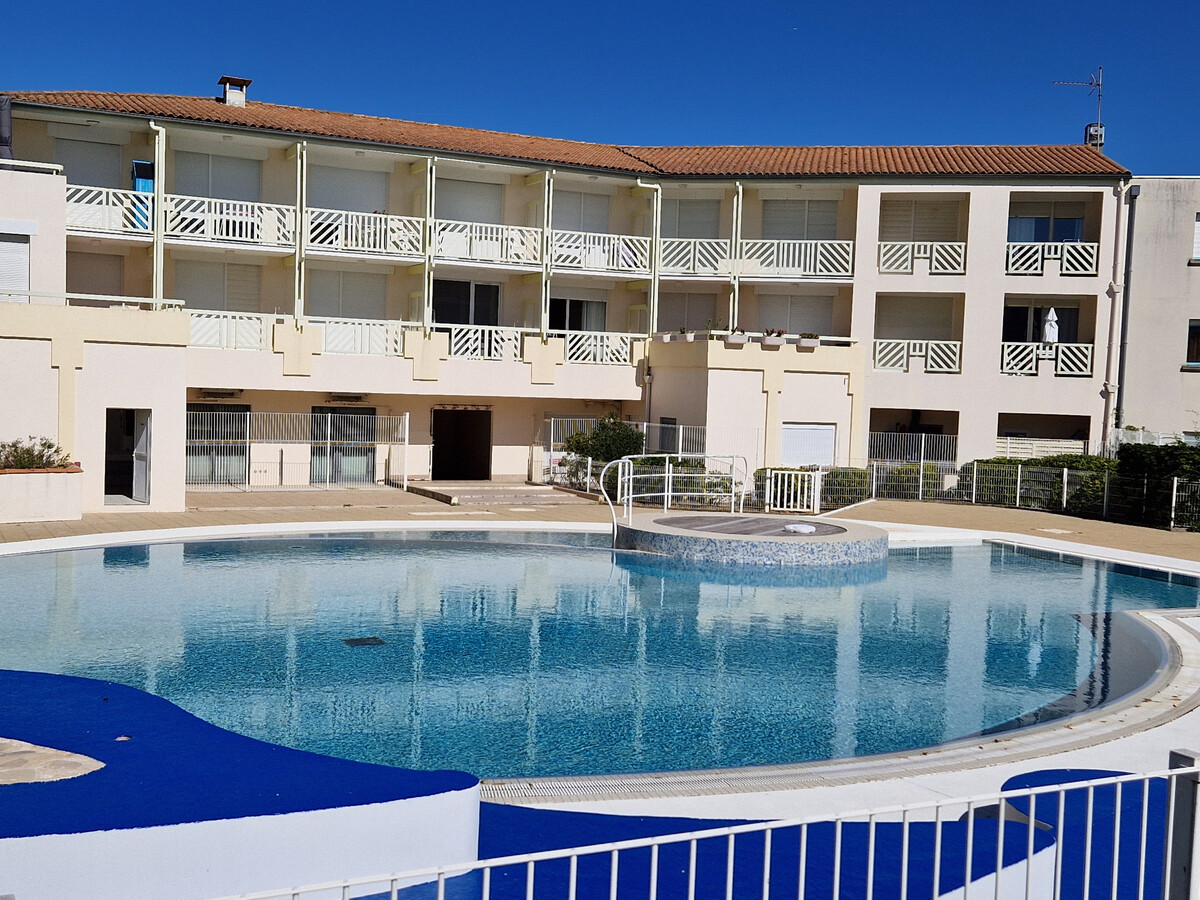T2bis face à l'océan avec piscine à Châtelaillon-Plage - Photo 9