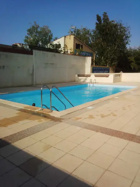 Maison avec terrasse et piscine partagée, Sainte-Marie-la-Mer : photo 2