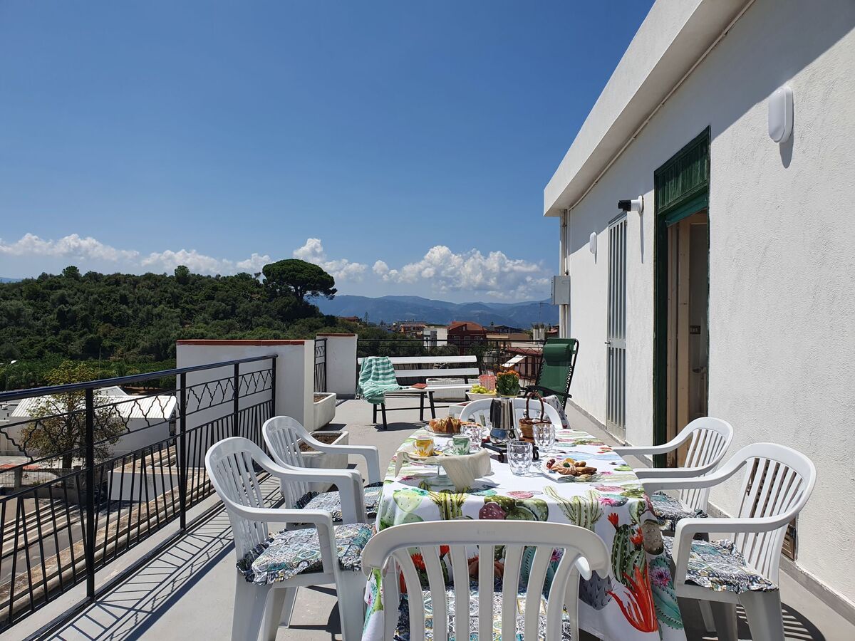 Camalù – Appartement 3 chambres avec terrasse 30 m² - Photo 2