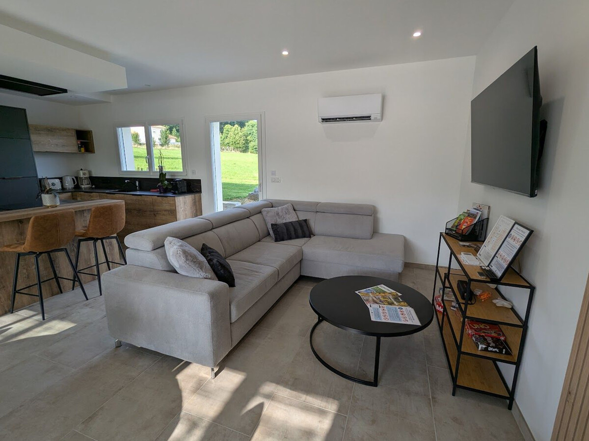 Gîte raffiné 4 pers. à Dounoux, terrasse et piscine - Photo 7