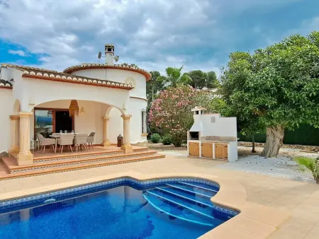 Villa spacieuse avec piscine privée et WiFi à Moraira : photo 3