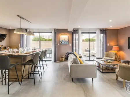 Location gite à Granville, Maison confortable avec jardin clos, sauna et babyfoot à Granville