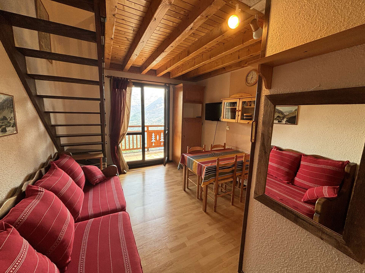 Appartement avec mezzanine, vue Ecrins à 400m des pistes - Photo 1