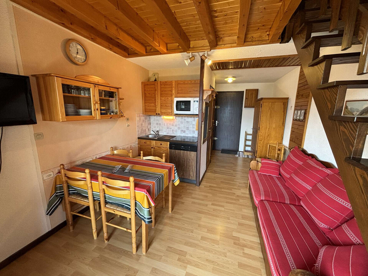 Appartement avec mezzanine, vue Ecrins à 400m des pistes - Photo 6