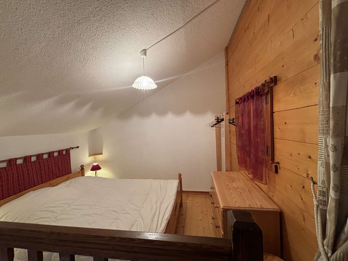 Appartement avec mezzanine, vue Ecrins à 400m des pistes - Photo 8