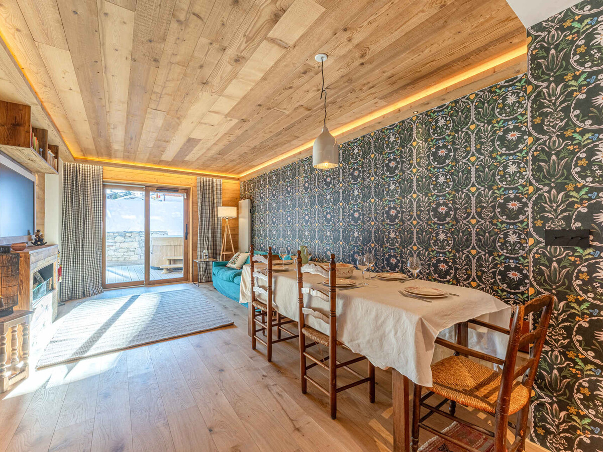 Appartement 4 pièces jacuzzi privé et piscine à Val-d'Isère - Photo 4
