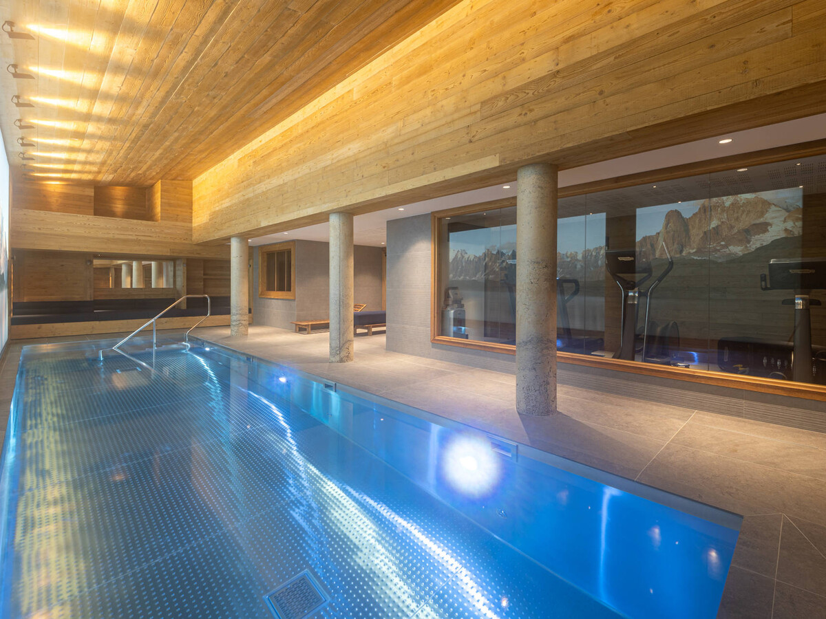 Appartement 4 pièces jacuzzi privé et piscine à Val-d'Isère - Photo 17