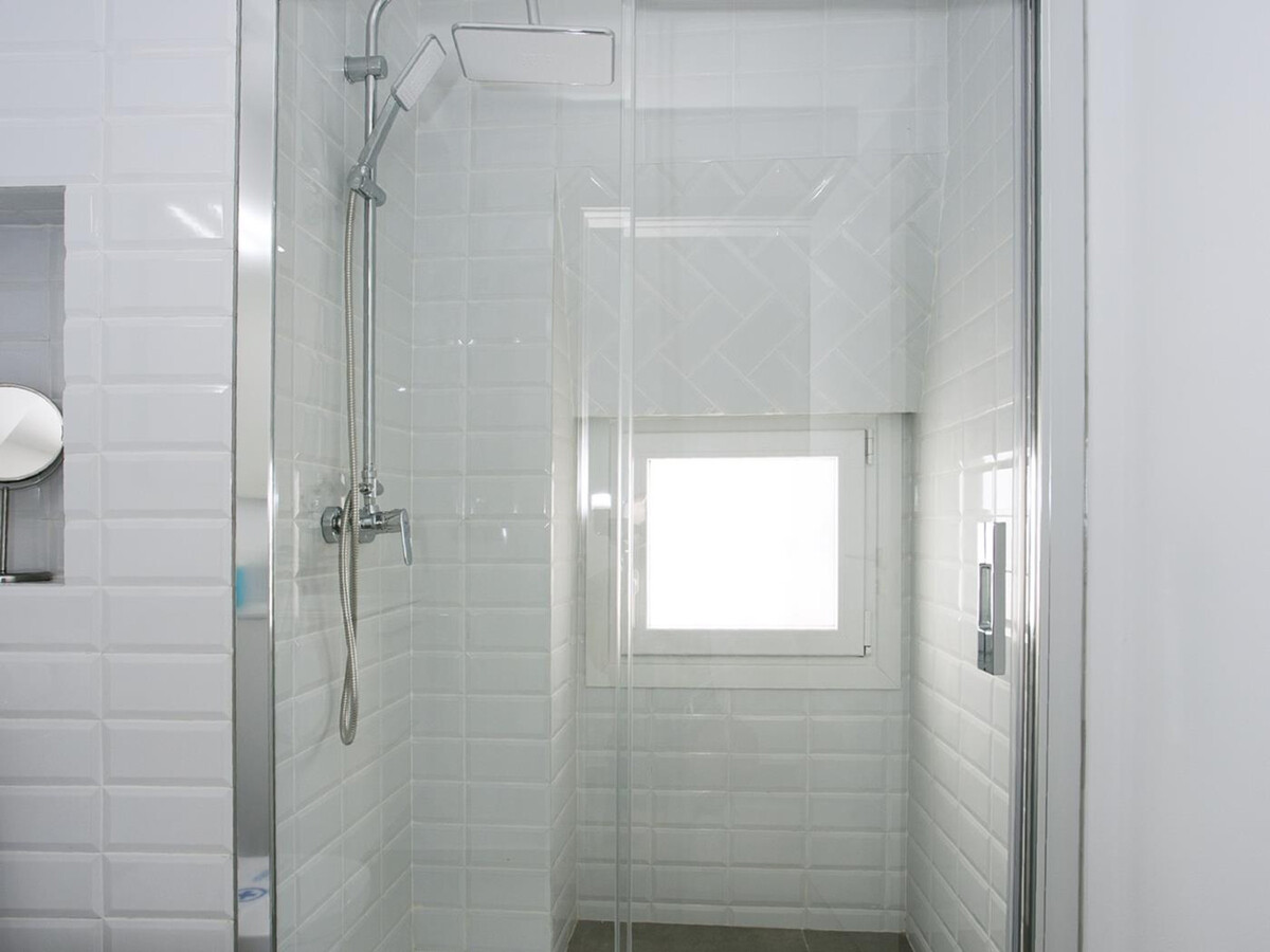 Appartement neuf avec balcon, centre Torremolinos - Photo 10