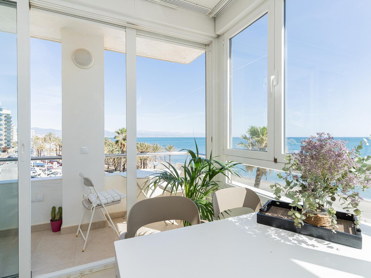 MONKÓ ON THE ROCK - Appartement 3 ch, vue mer à Torremolinos - Photo 2