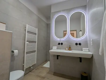 Gîte Ferme de la Vergne, 15 couchages + spa 5 places : photo 13