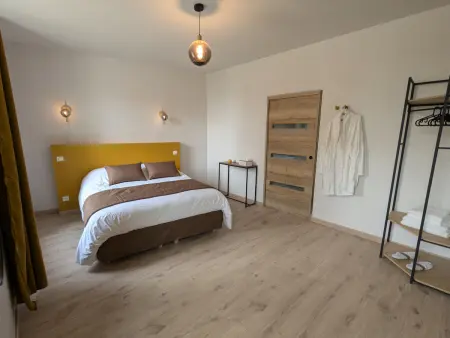 Gîte Ferme de la Vergne, 15 couchages + spa 5 places : photo 17