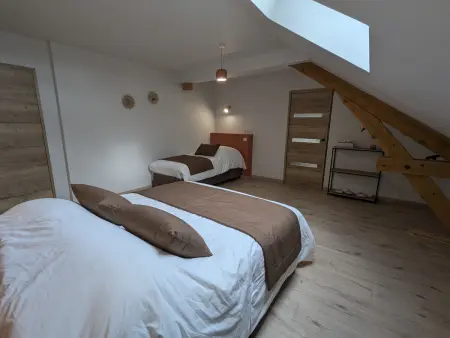 Gîte Ferme de la Vergne, 15 couchages + spa 5 places : photo 35