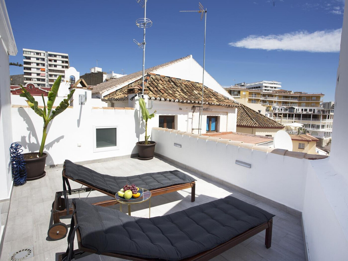 Appartement neuf au cœur de Torremolinos, balcon - Photo 2