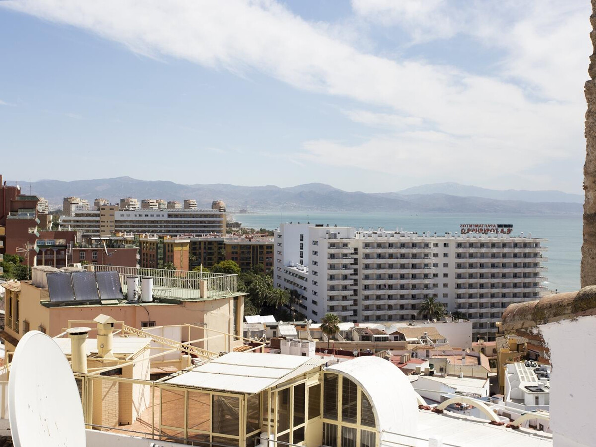 Appartement neuf au cœur de Torremolinos, balcon - Photo 16