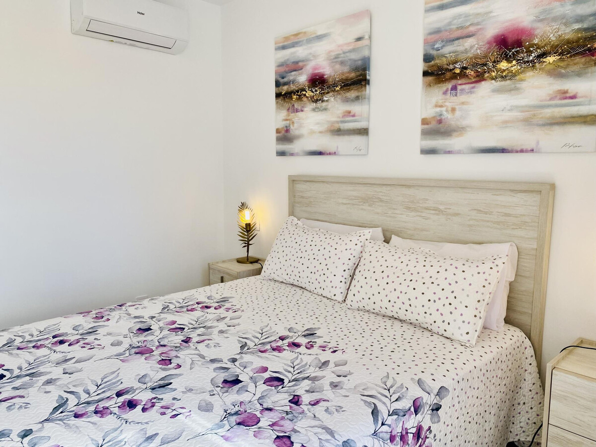 Bungalow rénové 2 chambres avec terrasse et piscine - Photo 17