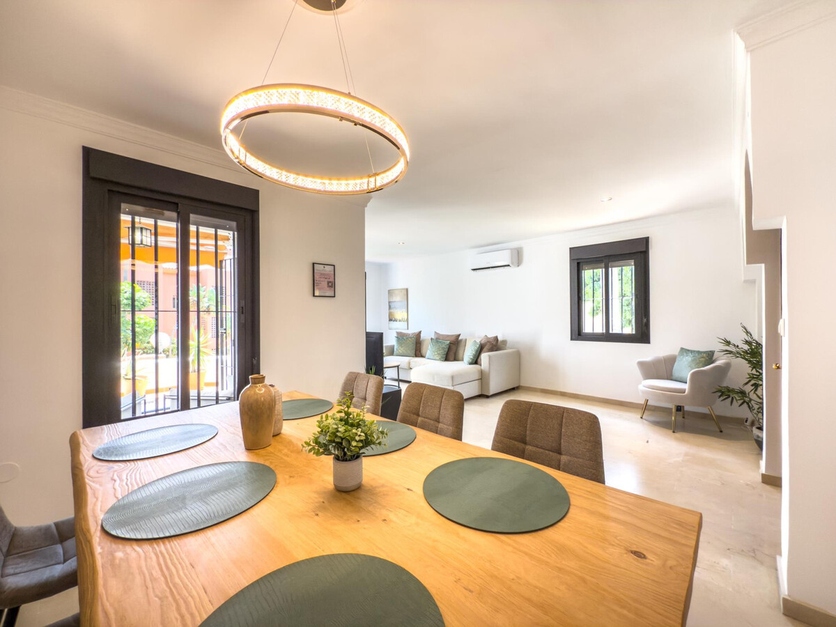 Maison 3 chambres Estepona, jardin et accès piscine - Photo 21
