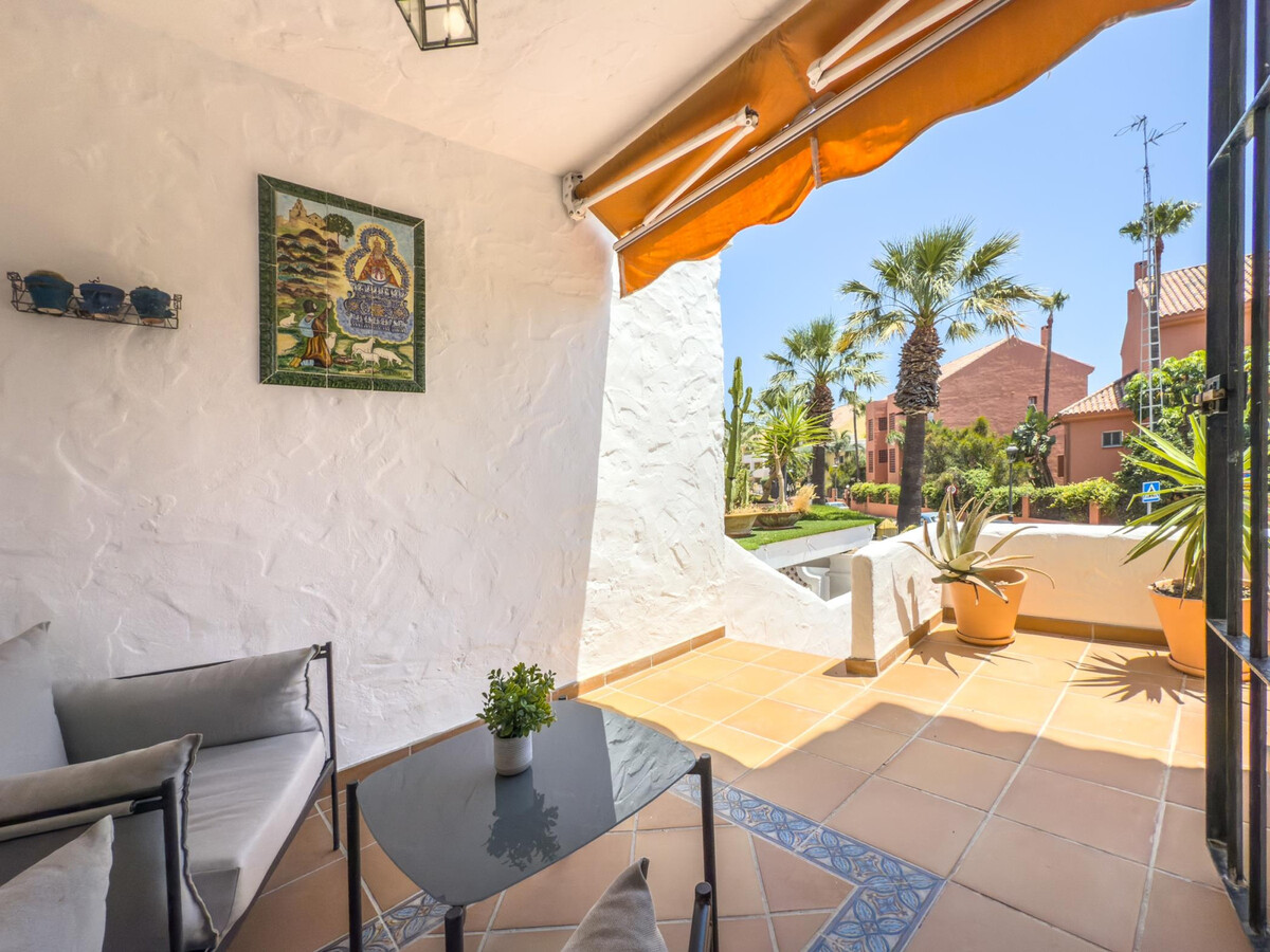 Maison 3 chambres Estepona, jardin et accès piscine - Photo 25