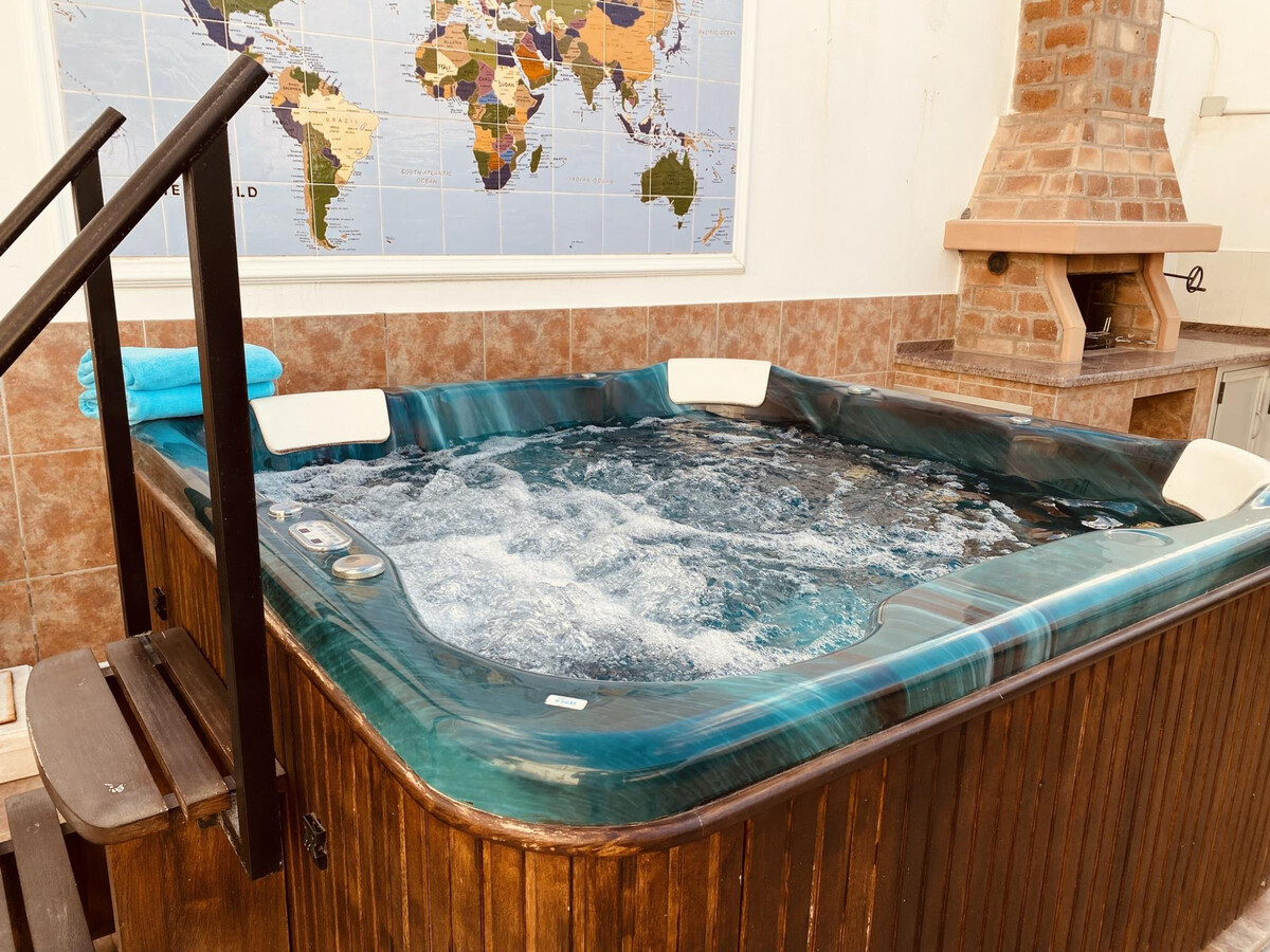 Bungalow 3 chambres Costa Adeje, jacuzzi et terrasse - Photo 2
