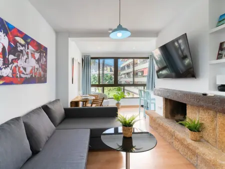 Location appartement à Torremolinos, Appartement rénové à Torremolinos avec piscines