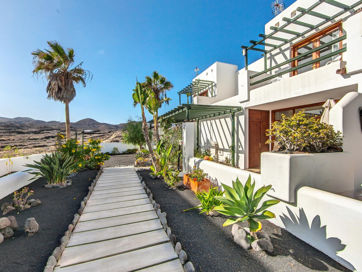 Villa duplex à Charco del Palo, 150 m de la mer - Photo 18