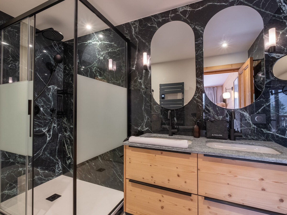 Appartement 4 chambres lumineux, skis aux pieds à Méribel - Photo 8