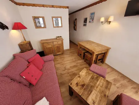 Studio cabine 26 m² ski aux pieds, vue pistes : photo 6