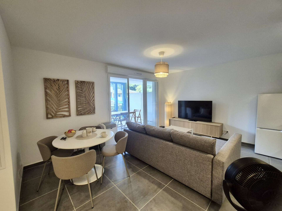 Appartement 2 chambres avec piscine à Cavalaire-sur-Mer - Photo 4