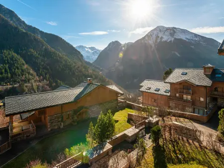 L'écrin des Cimes - Appart 8 pers, terrasse vue Vanoise : photo 15