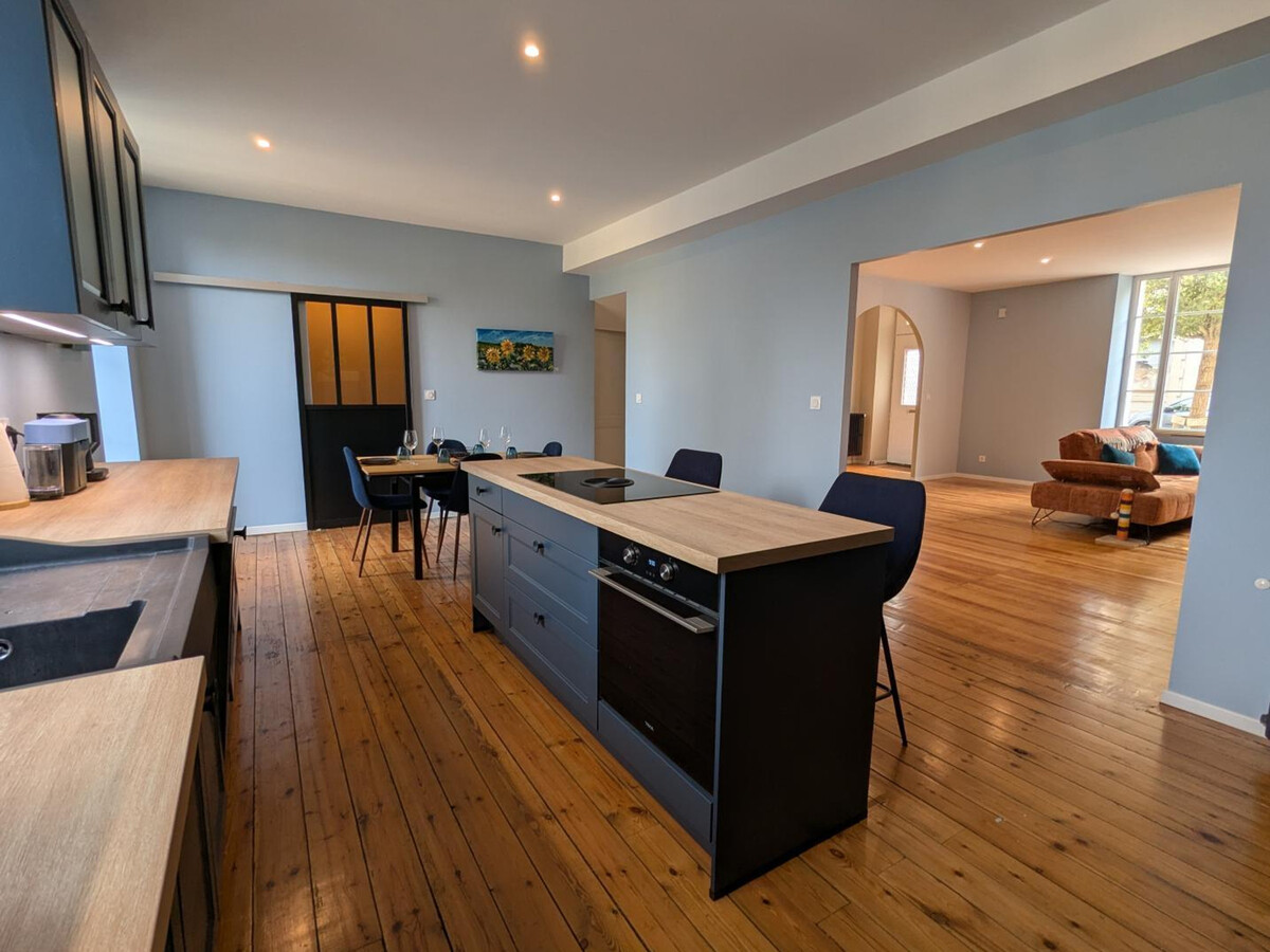 Maison XIXe à Jarnac, 3 chambres, cour privative - Photo 1