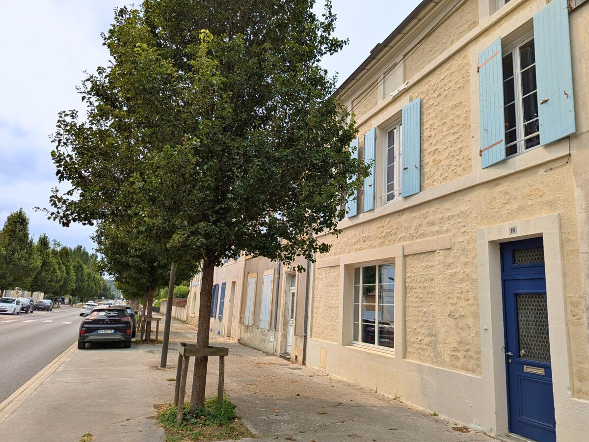 Maison XIXe à Jarnac, 3 chambres, cour privative - Photo 5