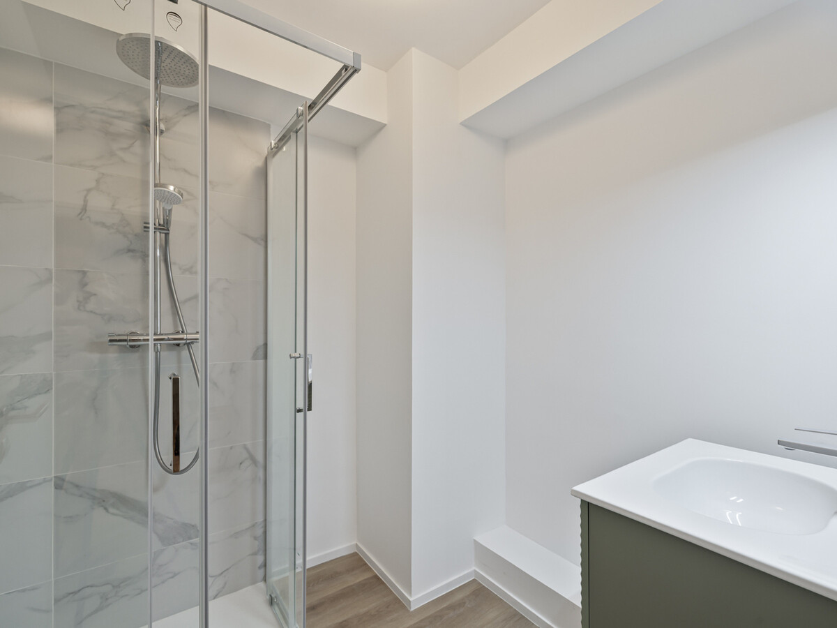 Appartement neuf 4 pers. avec parking à Serre Chevalier - Photo 9