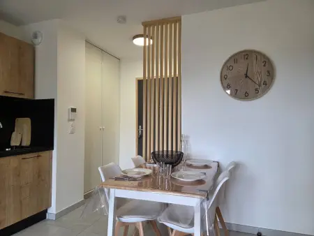 T2 neuf Valmorel, balcon vue Lauzière, parking : photo 10