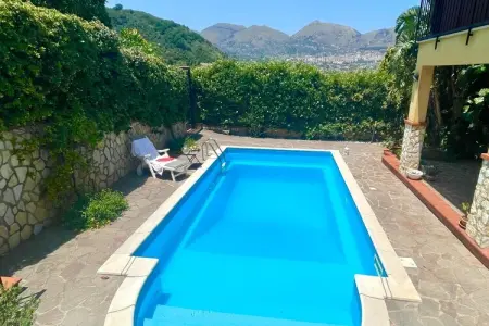 Villa Melograno – 14 pers., piscine et 2 cuisines équipées : photo 2