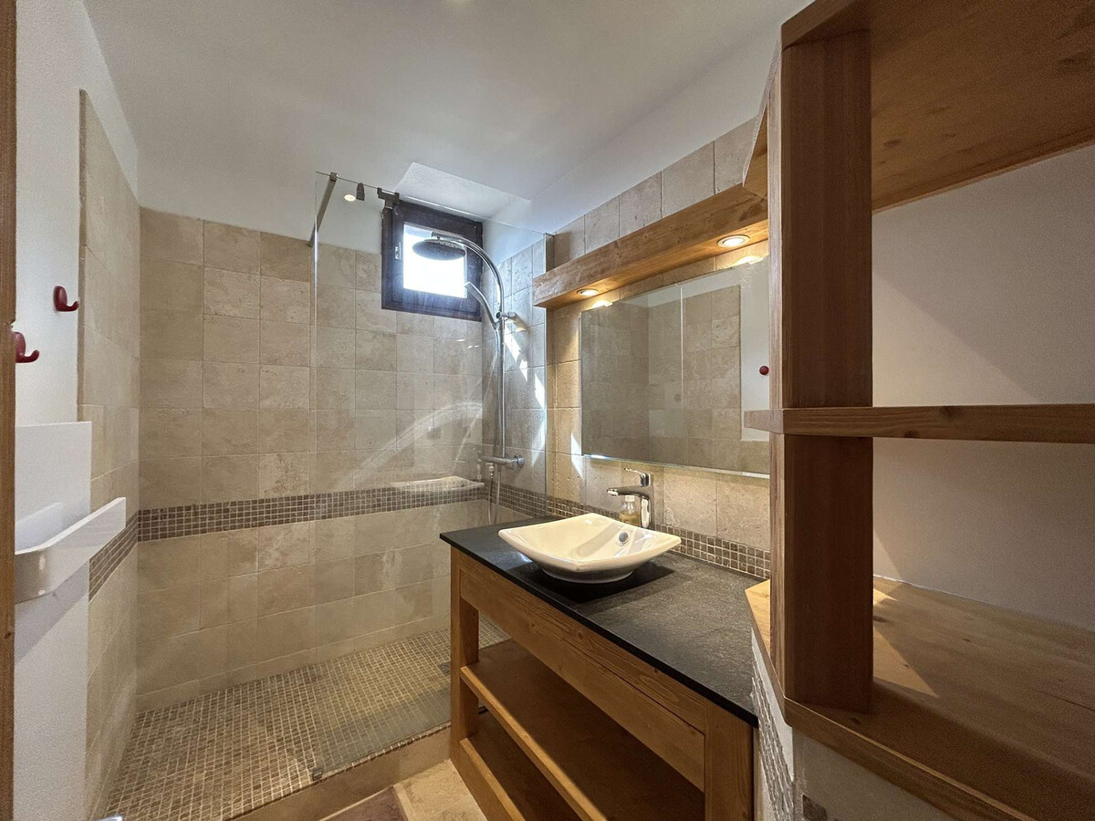 Appartement 4 pers rénové avec balcon sud-ouest à Montgenèvre - Photo 6