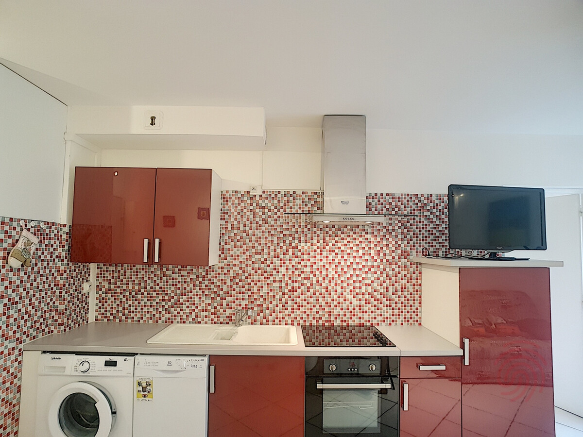 F2 34m² avec balcons, wifi et animaux à Lamalou-les-Bains - Photo 6
