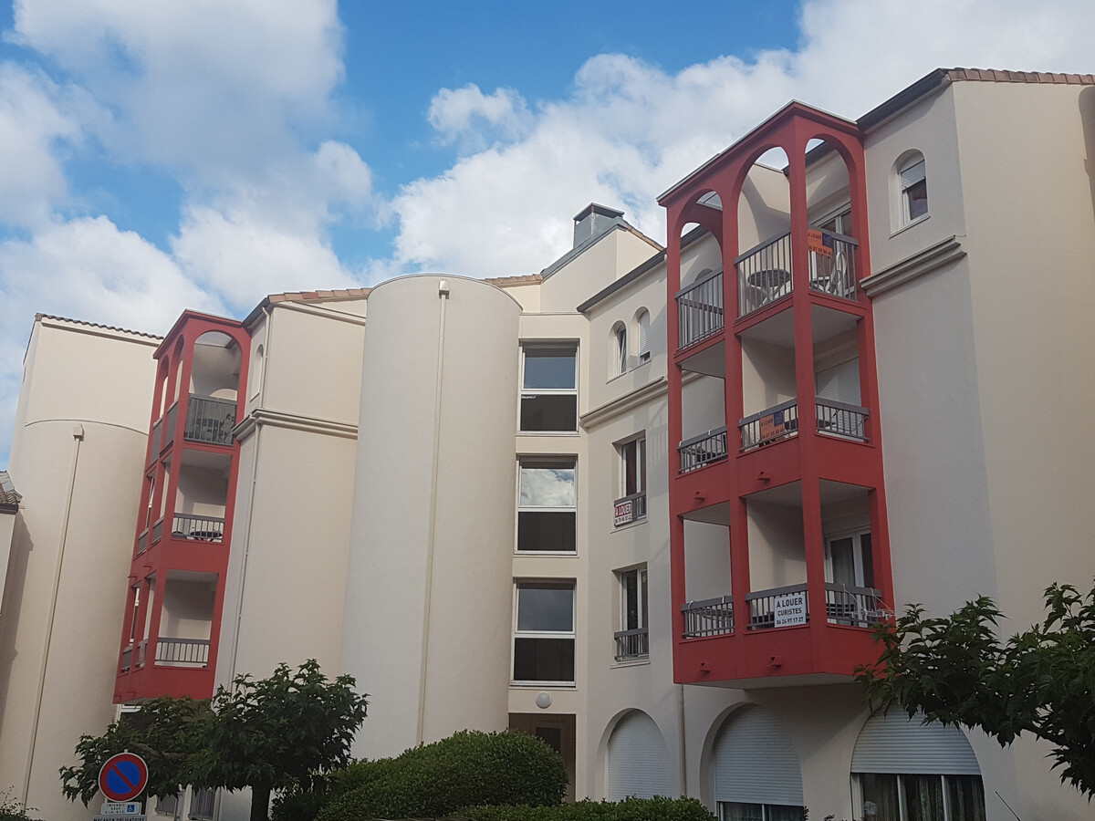 F2 34m² avec balcons, wifi et animaux à Lamalou-les-Bains - Photo 18