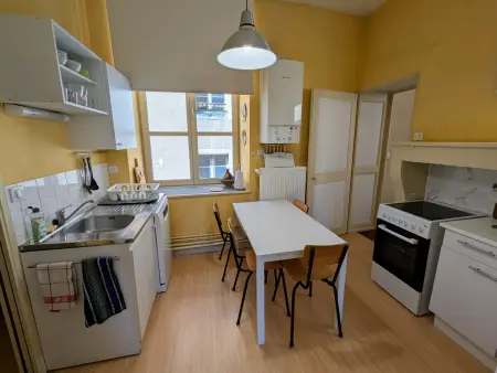Appartement charmant au cœur de Vesoul avec parking privé - Photo 13