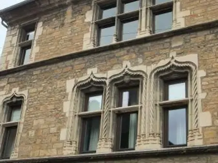 Appartement charmant au cœur de Vesoul avec parking privé - Photo 28