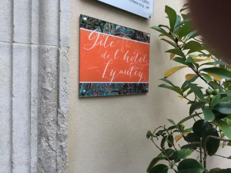 Appartement charmant au cœur de Vesoul avec parking privé - Photo 30
